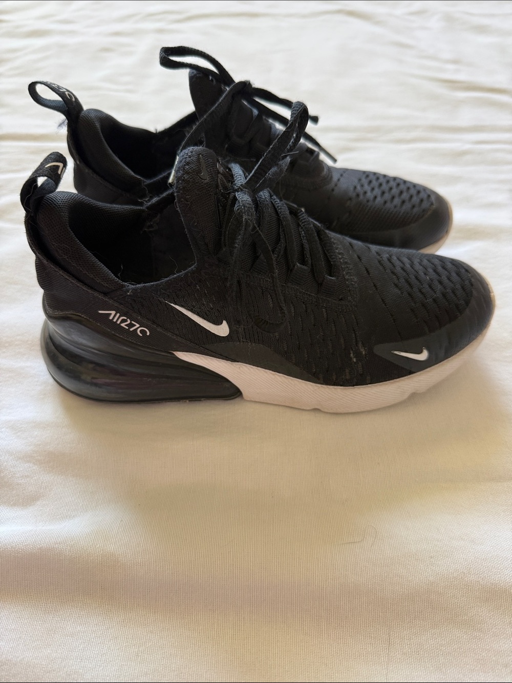 Nike Kids Black and White Air Max 270 Sneakers